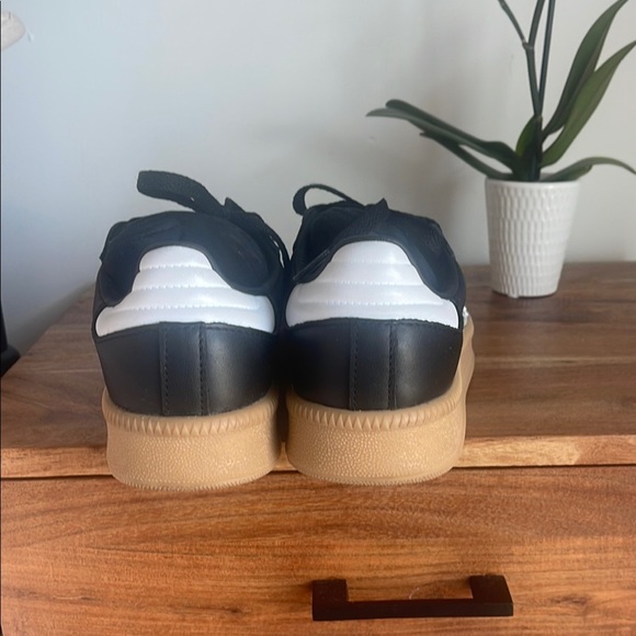 Adidas black and white sambas - Picture 3 of 8